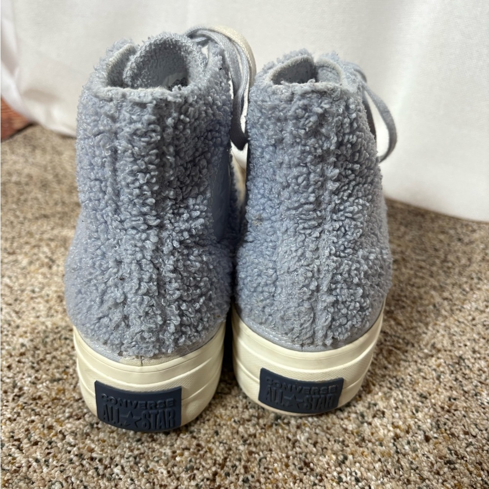 Converse Chuck Taylor All-Star Hi Lift ‘Cozy Club’ Trainer Fuzzy Sherpa Platform - Picture 5 of 10